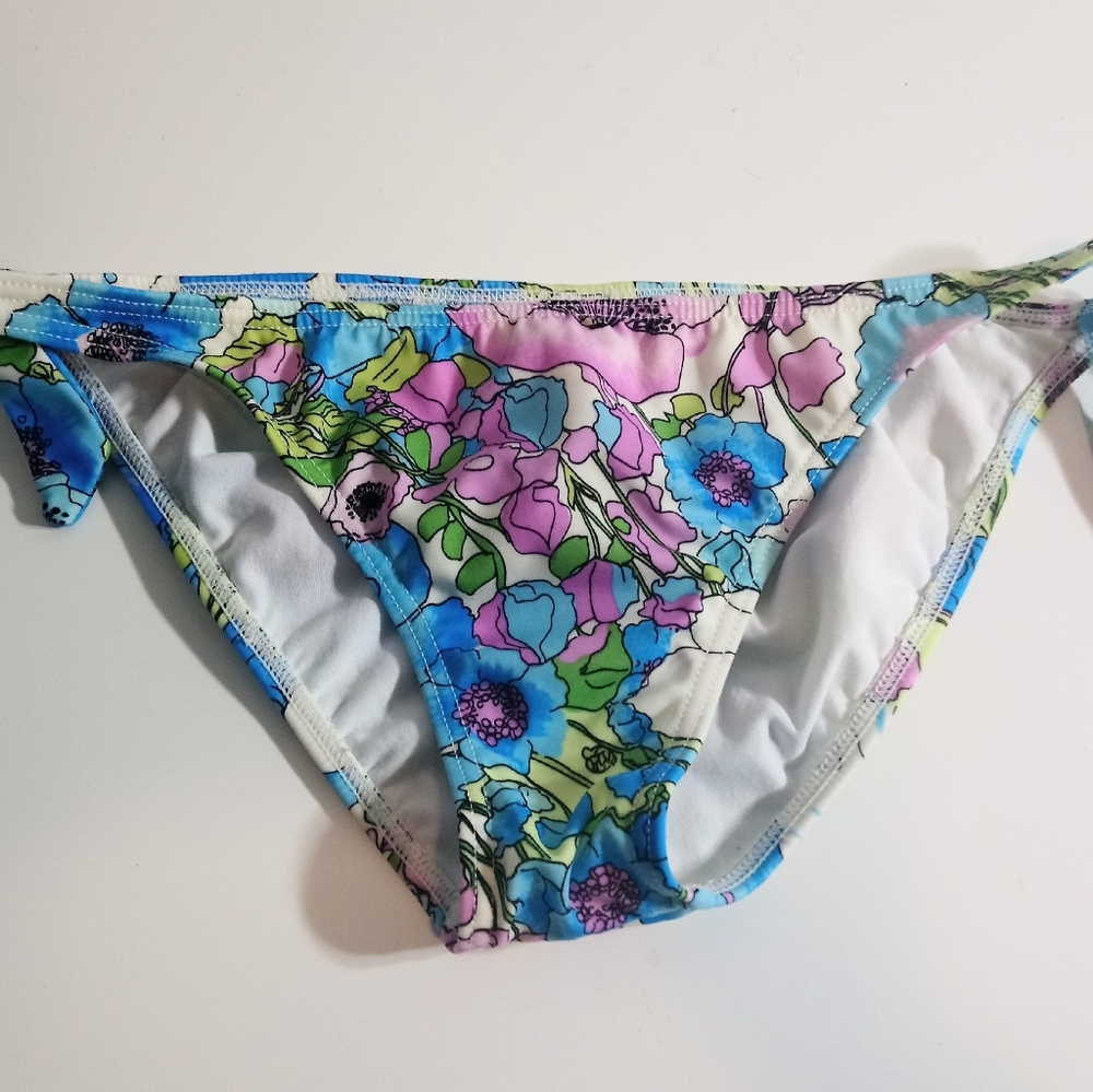 Billabong Swimwear Bottom Size Small
